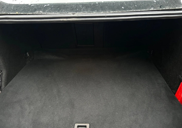 Opel Insignia cena 27500 przebieg: 220000, rok produkcji 2009 z Skawina małe 121